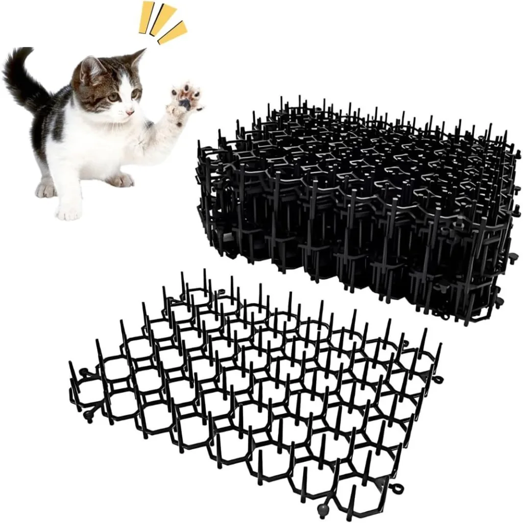 猫よけマットのおすすめ12選！特徴や固定方法も紹介